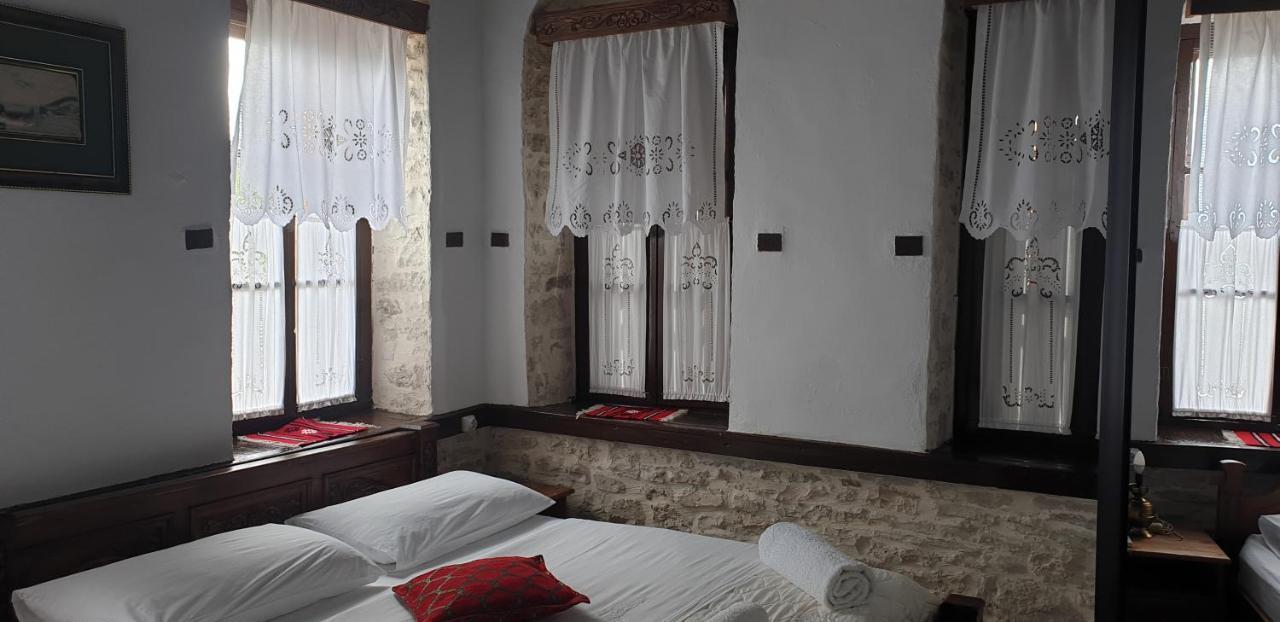 Silver Hill Pensjonat Gjirokastra