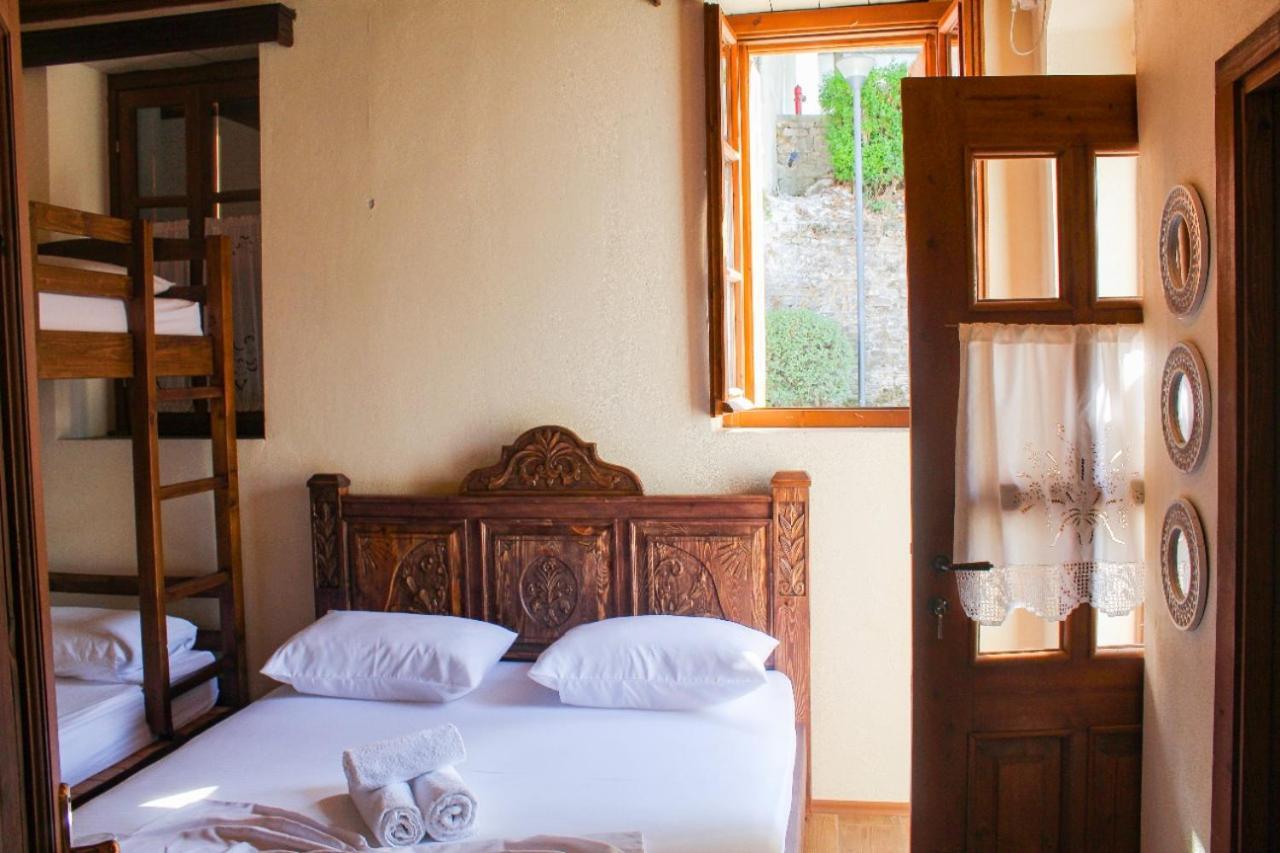 Pensión Silver Hill Gjirokastër